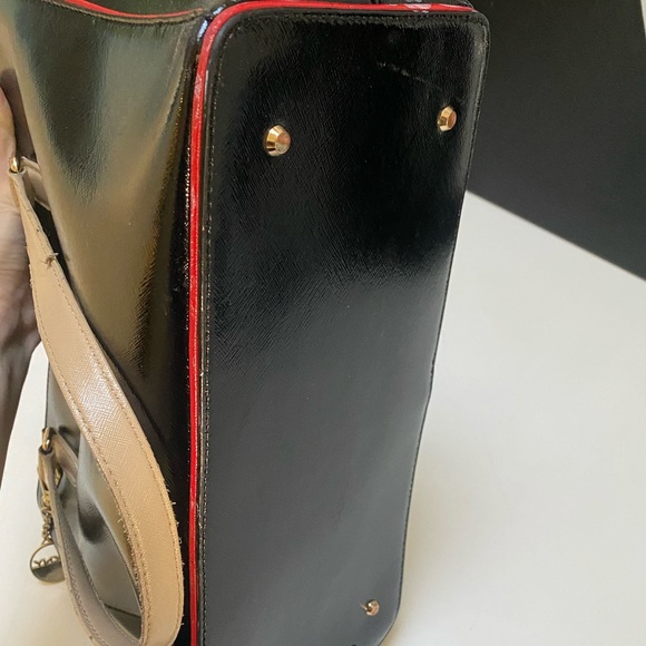 Authentic vintage DKNY patent leather handbag - Picture 7 of 13